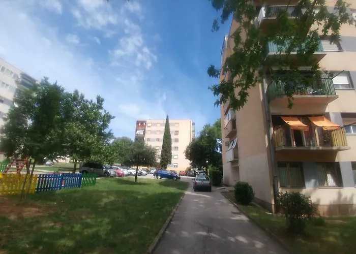 Aleksandra Appartamento *